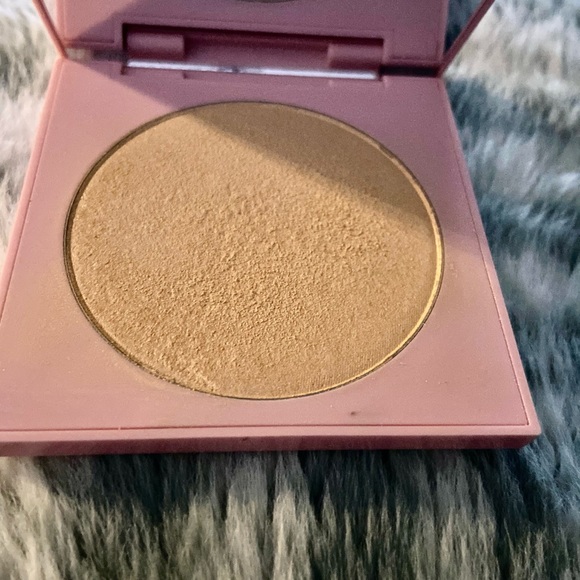 Colourpop x Zoella - Picture 6 of 6